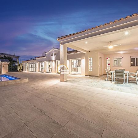 טורבייחה Villa Pyeranch מראה חיצוני תמונה