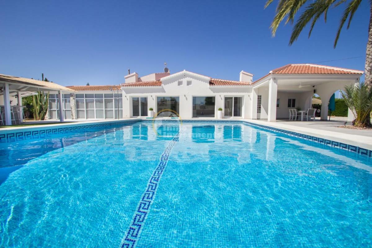 טורבייחה Villa Pyeranch מראה חיצוני תמונה